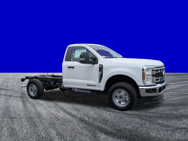 New 2026 White Ford XL image 2