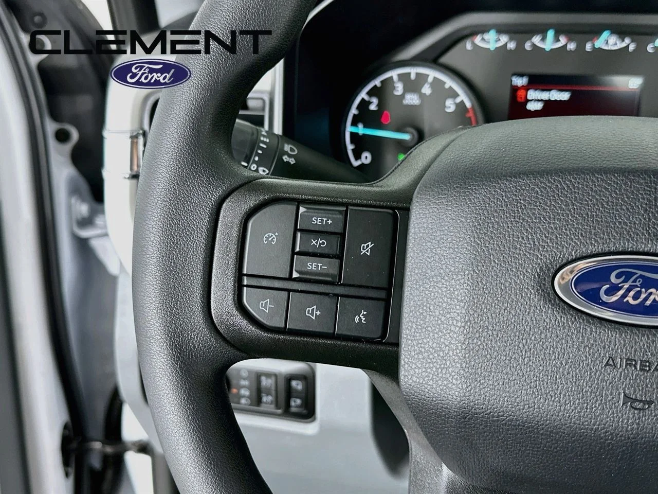 New 2026 Oxford White Ford F-350® XLT image 15