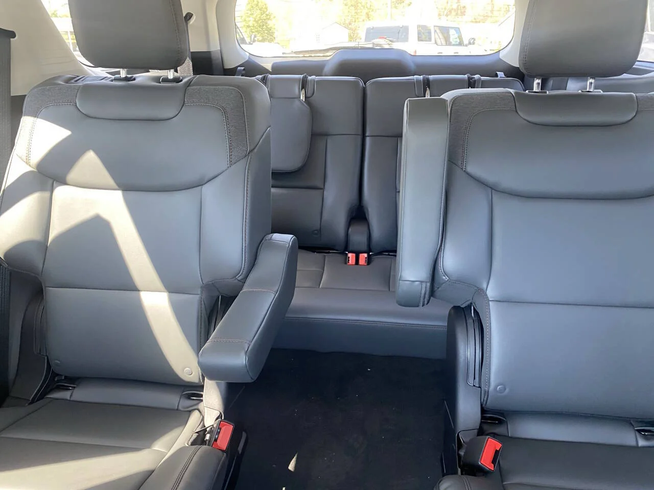 New 2026 Carbonized Gray Metallic Ford Active image 5