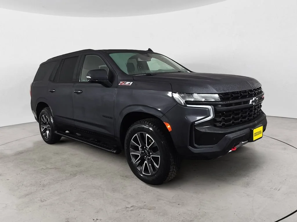 Used 2023 Dark Ash Metallic Chevrolet Z71 image 3