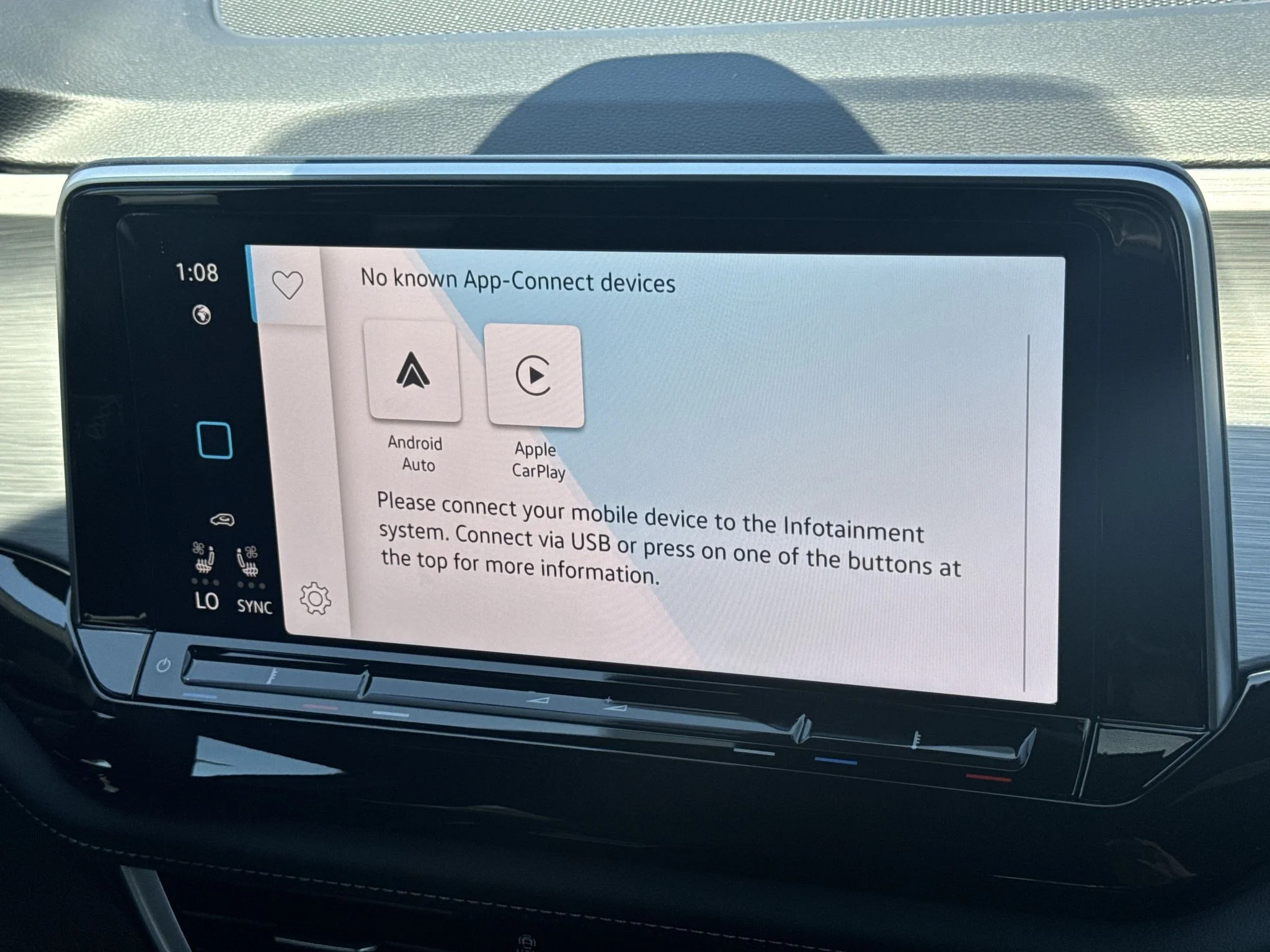 New 2026 Pure Gray Volkswagen 2.0T SE w/Technology image 26