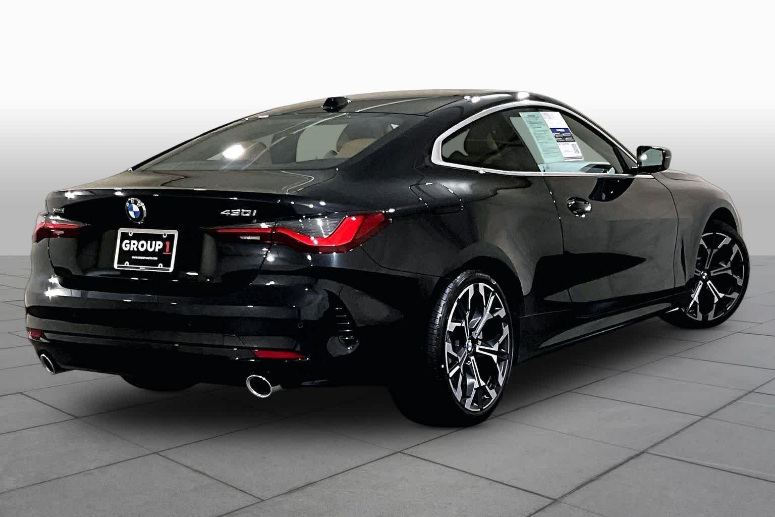 Used 2026 Black Sapphire Metallic BMW 430i xDrive image 12
