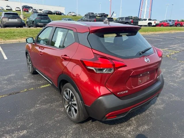 Used 2019 Red Nissan SR image 5