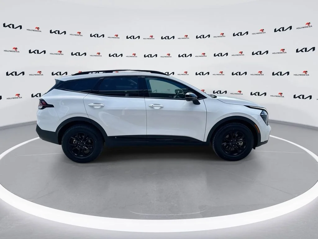 Used 2025 Glacial White Pearl Kia X-Pro Prestige image 9