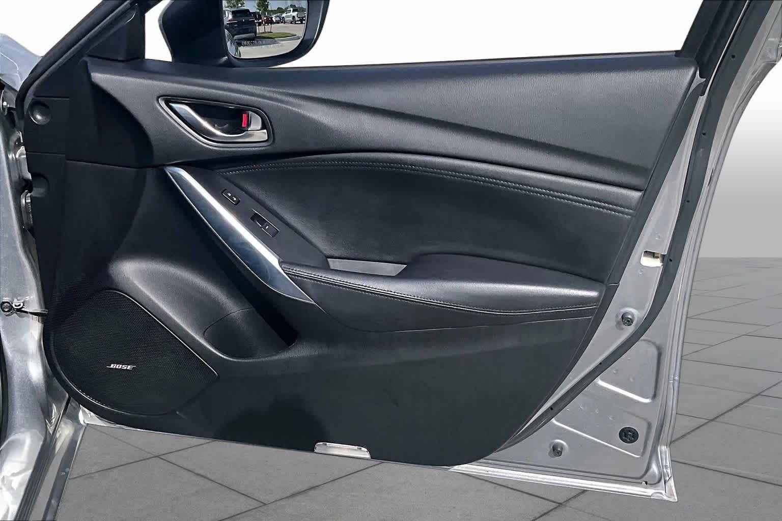 Used 2015 Liquid Silver Metallic Mazda i Touring image 25
