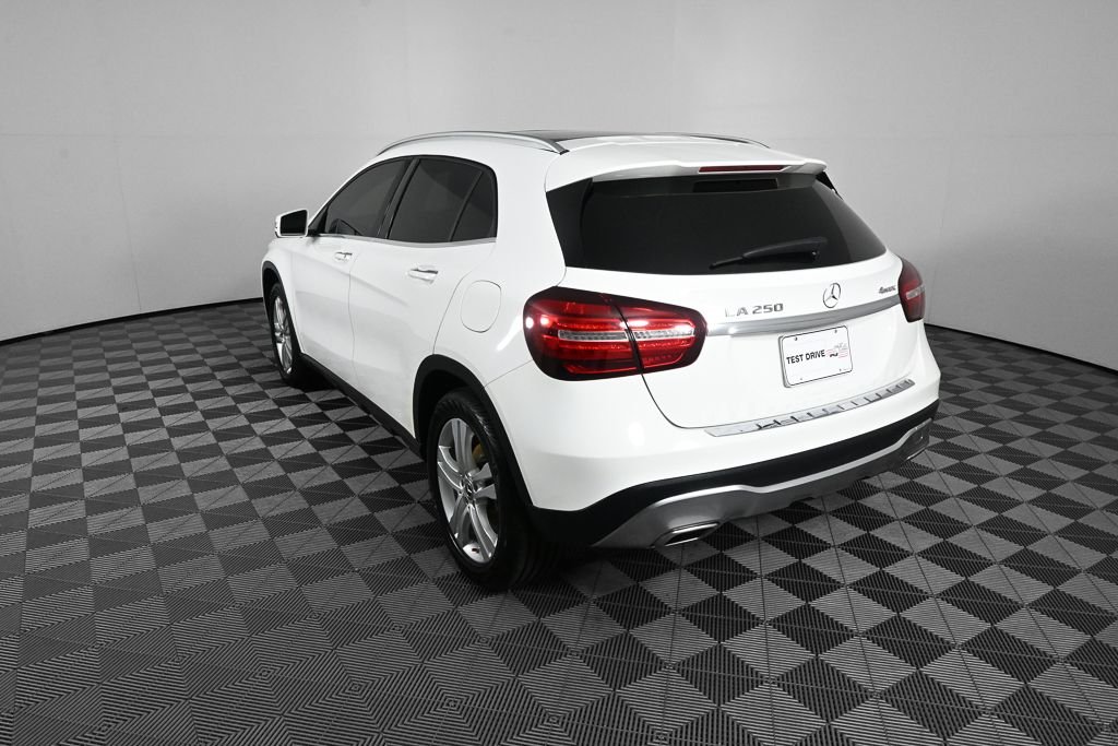 Used 2020 White Mercedes-Benz GLA 250 image 4