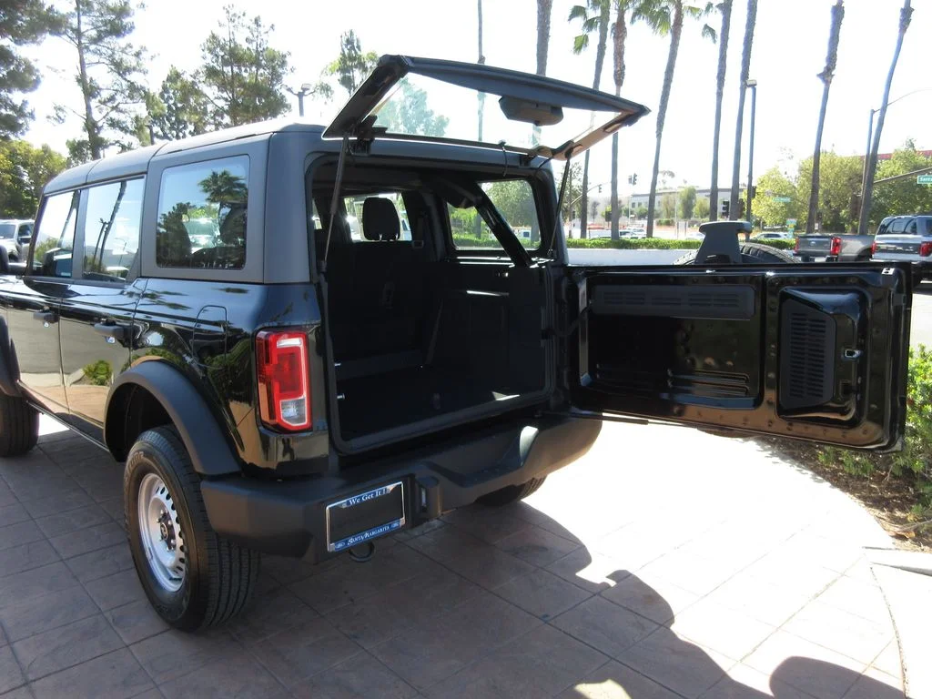 2025 Ford Bronco 4-Door Base - Photo 25