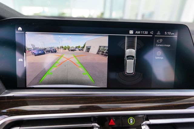 Used 2019 Alpine White BMW xDrive40i image 32