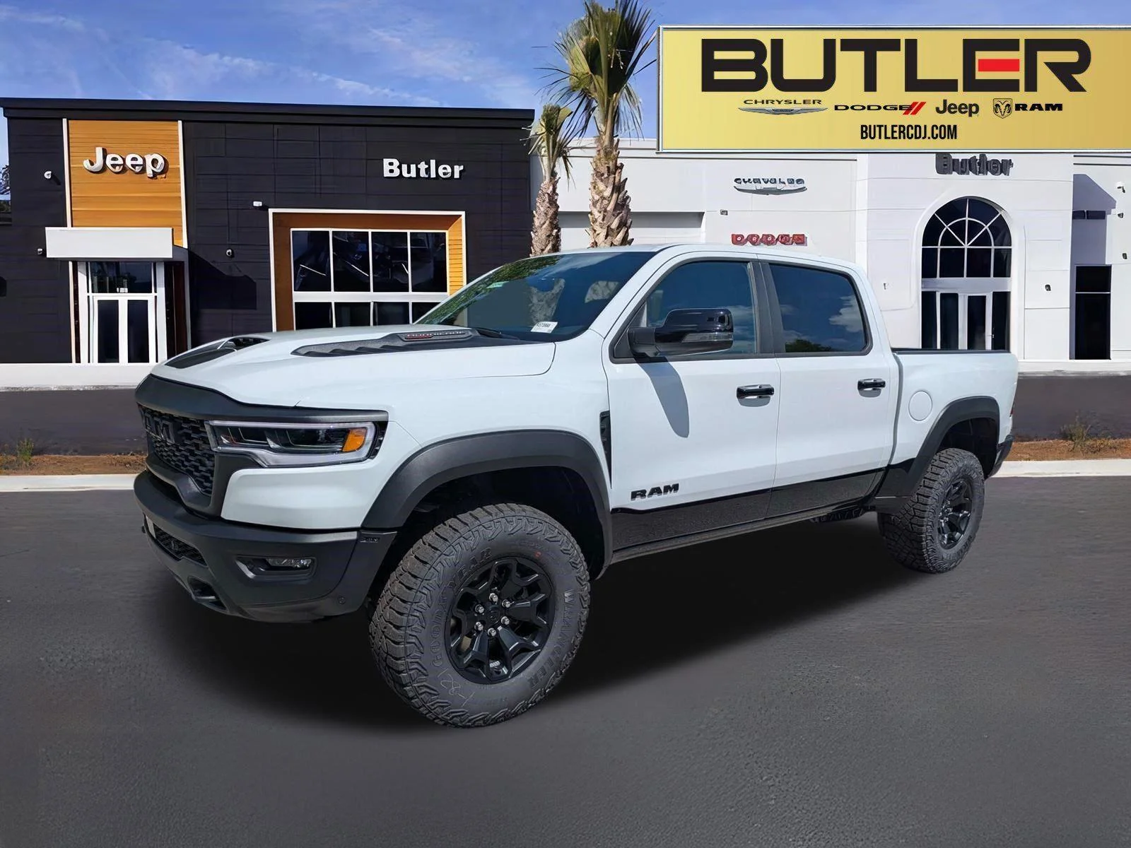 2026 RAM 1500 RHO 4x4 Crew Cab 5'7's photo