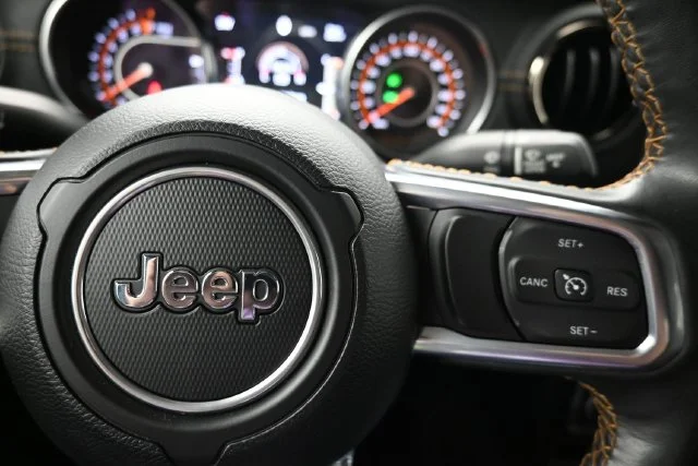 Used 2023 Black Clearcoat Jeep High Altitude image 29