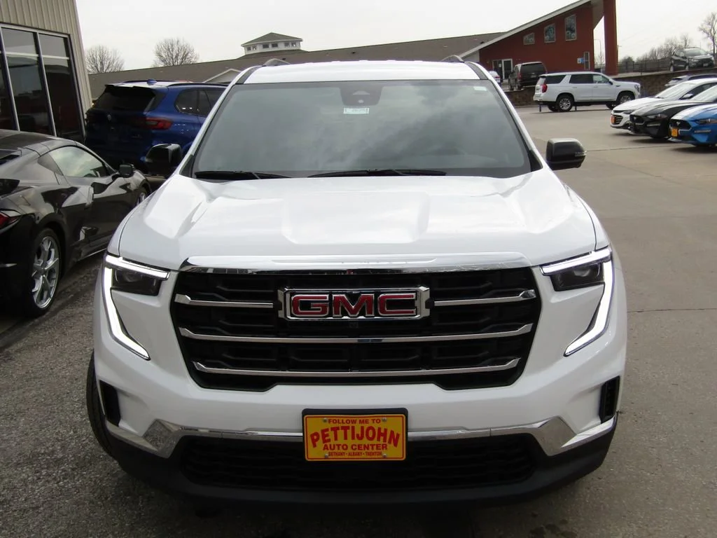 New 2026 Summit White GMC Elevation image 13