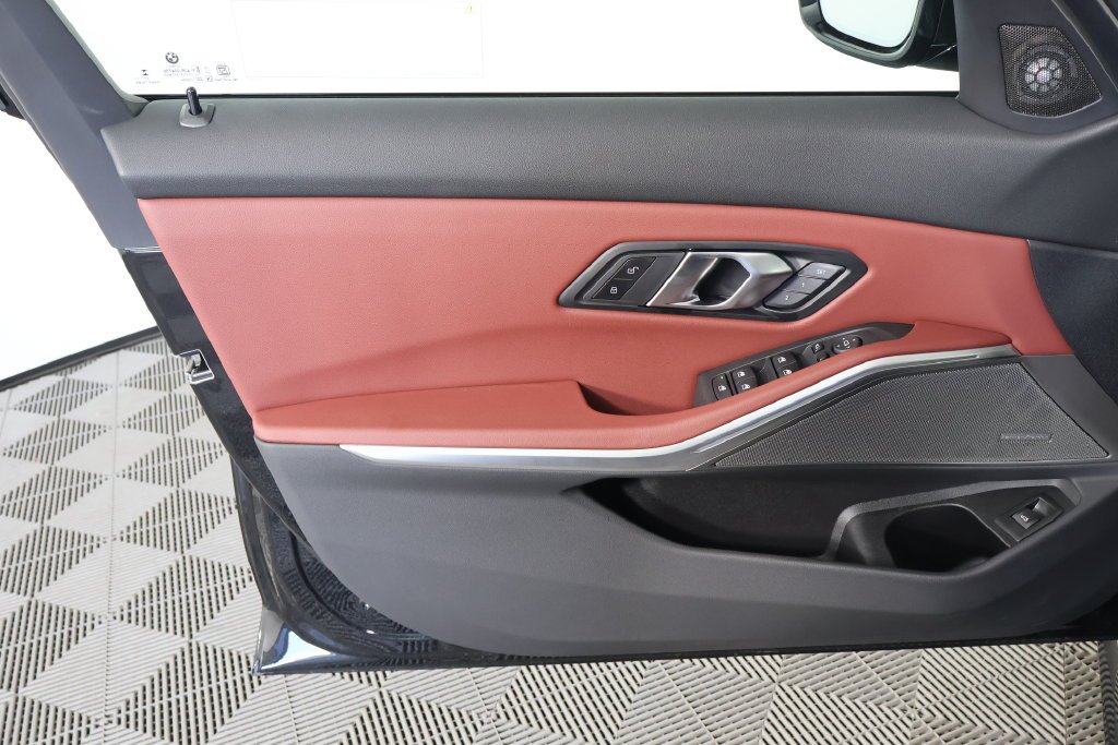 New 2026 Black Sapphire Metallic BMW M340i image 9