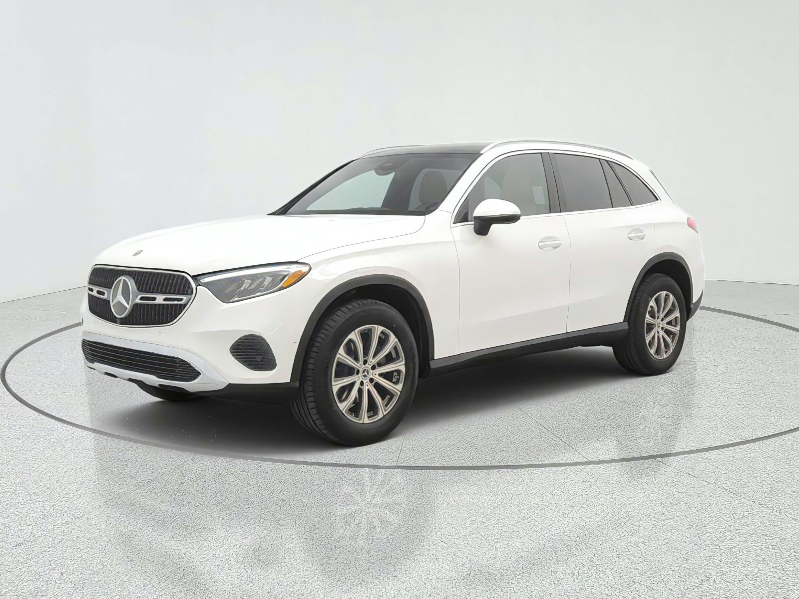 2027 Mercedes-Benz GLC Base