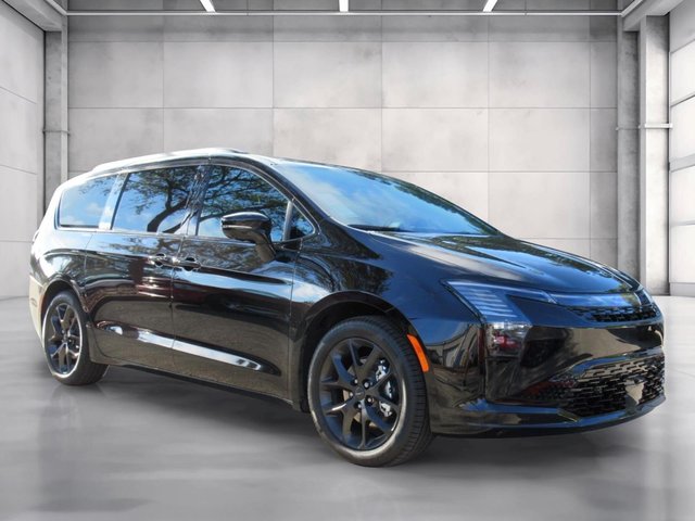 2027 Chrysler Pacifica Limited