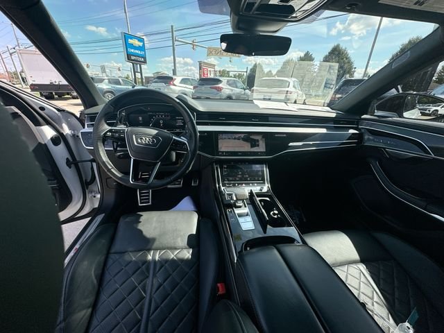 Used 2023 White Audi 4.0T image 23