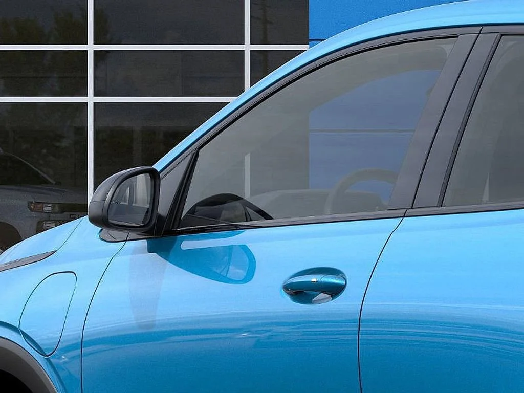2027 Chevrolet Bolt LT - Photo 12