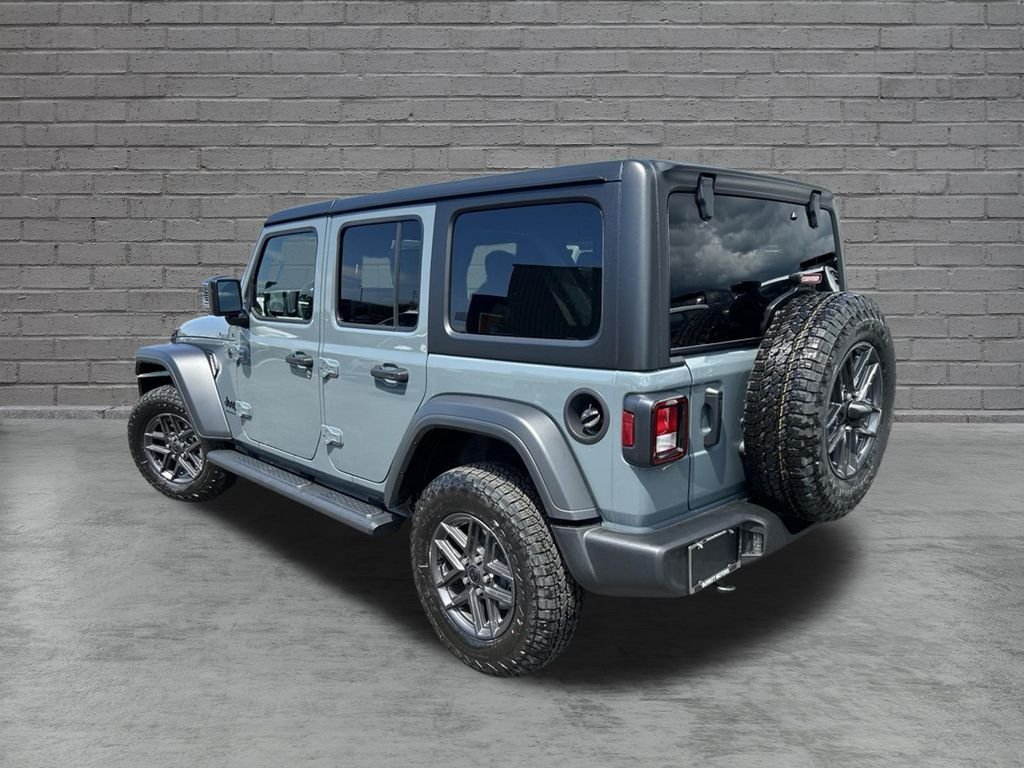 New 2026 Anvil Clear-Coat Exterior Paint Jeep Sport S image 5
