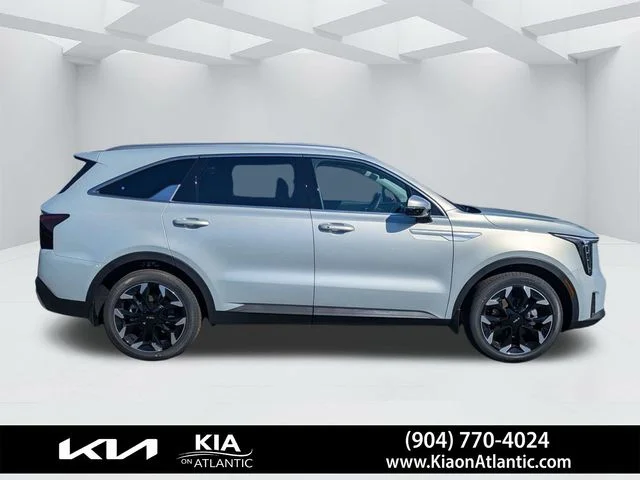 New 2026 Ivory Silver Kia S image 2
