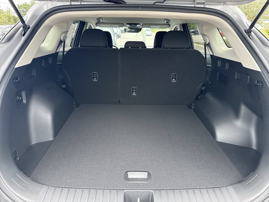 New 2027 Wolf Gray Kia S image 32