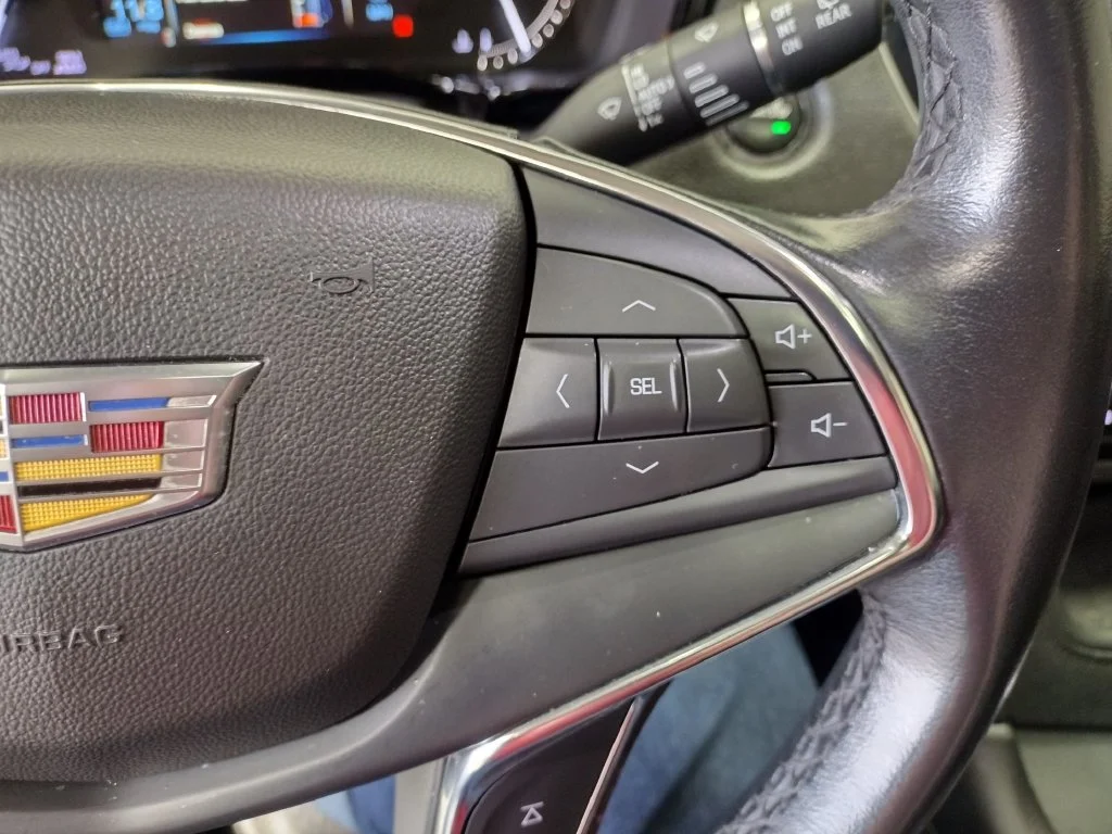 Used 2019 Black Cadillac Luxury image 10