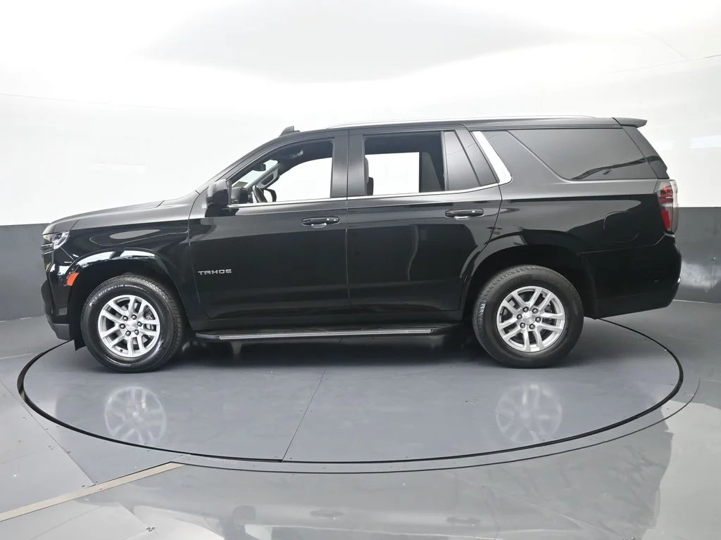 Used 2023 Black Chevrolet LT image 3