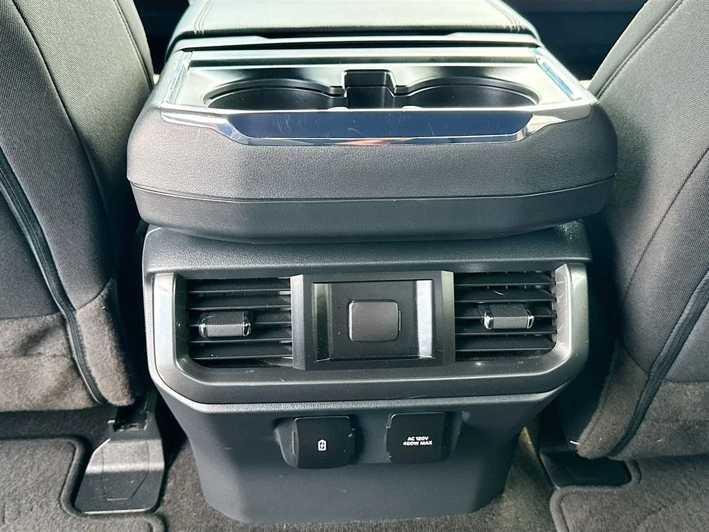 Certified Used 2023 Blue Ford XLT image 27