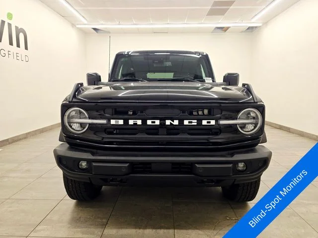 New 2026 Shadow Black Ford Outer Banks® image 7