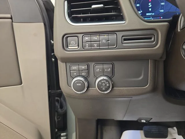 Used 2023 Frost GMC SLT image 37