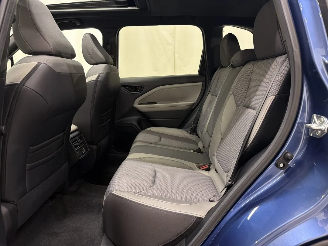 New 2026 Daybreak Blue Pearl Subaru Premium image 19