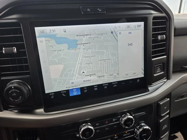 New 2026 Oxford White Ford XLT image 27