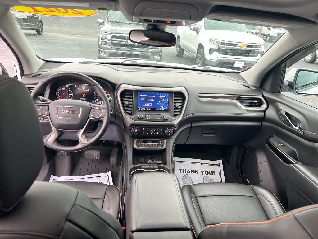 Used 2021 White GMC AT4 image 28