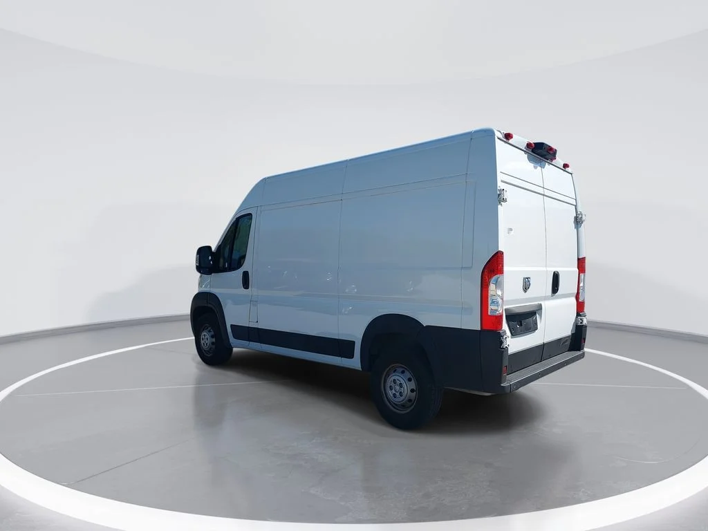 Used 2020 White Ram Base image 6
