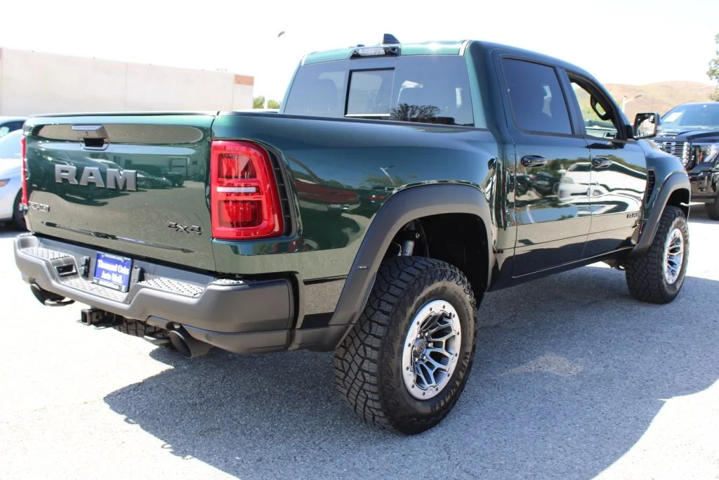 New 2026 Serrano-Green Metallic Exterior Paint Ram RHO image 4
