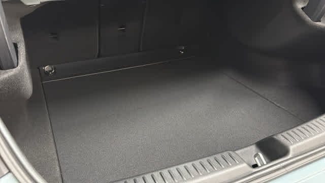 New 2027 Liquid Crystal Green Mercedes-Benz CLA 220 Hybrid image 34