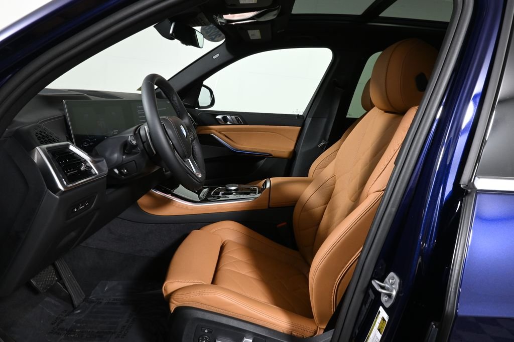 Used 2026 Blue BMW xDrive50e image 3
