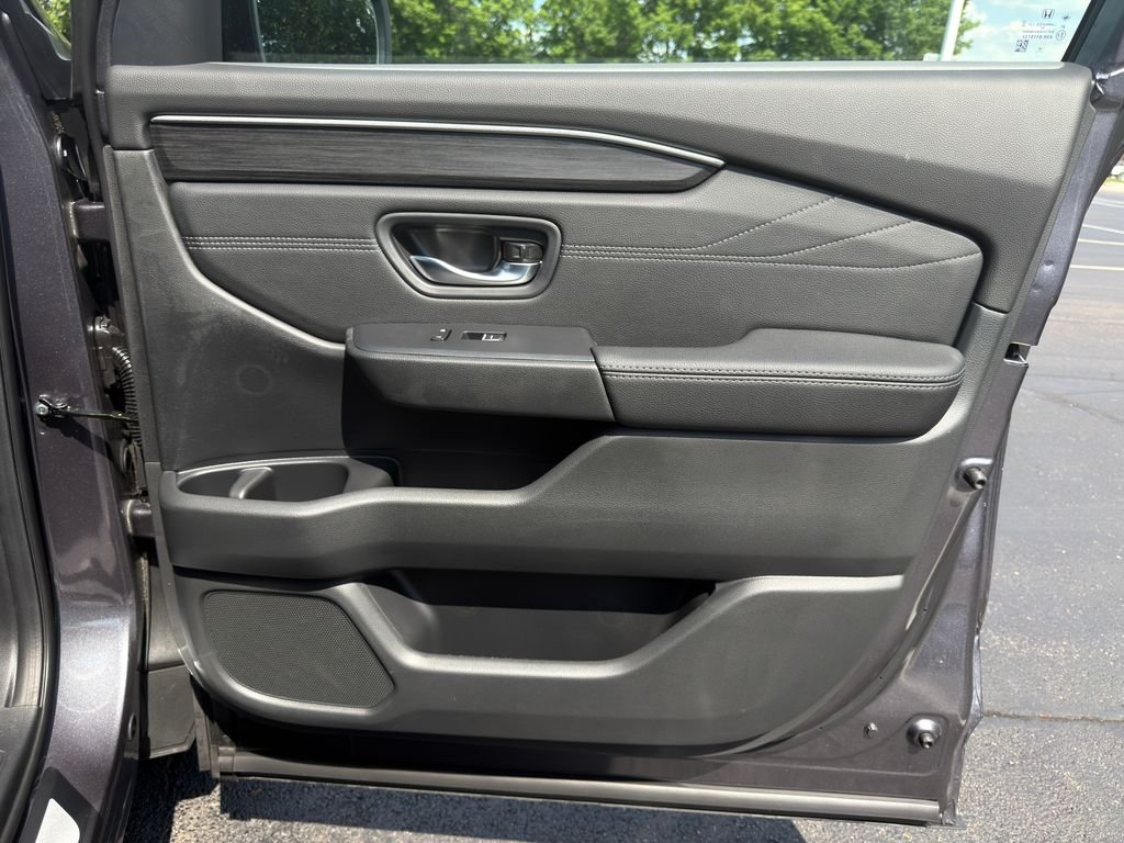 New 2026 Modern Steel Metallic Honda Touring image 26
