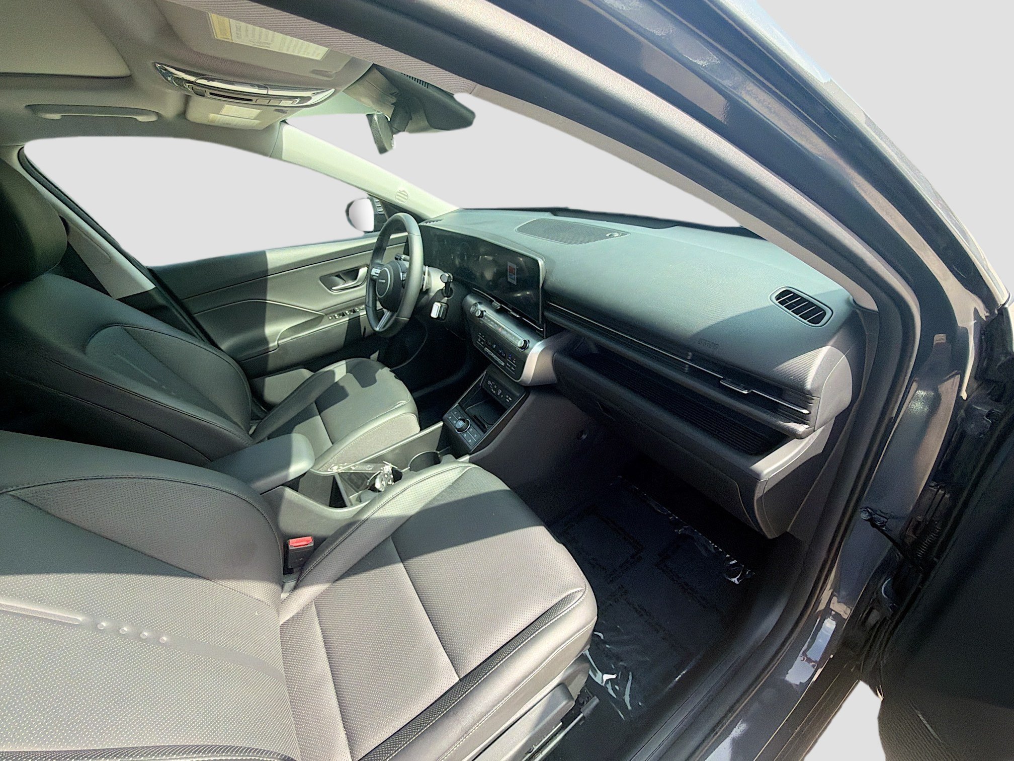 Used 2024 Ecotronic Gray Pearl Hyundai Limited image 30