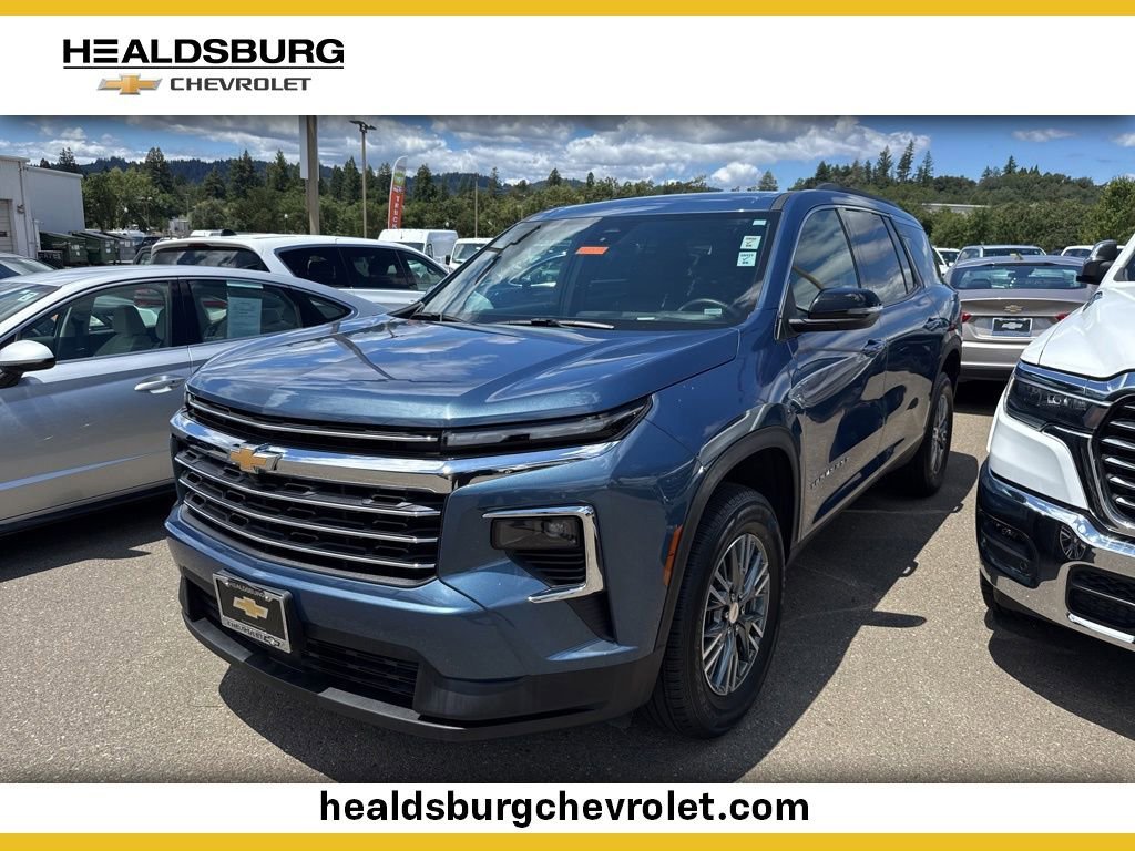 2025 Chevrolet Traverse AWD LT's photo