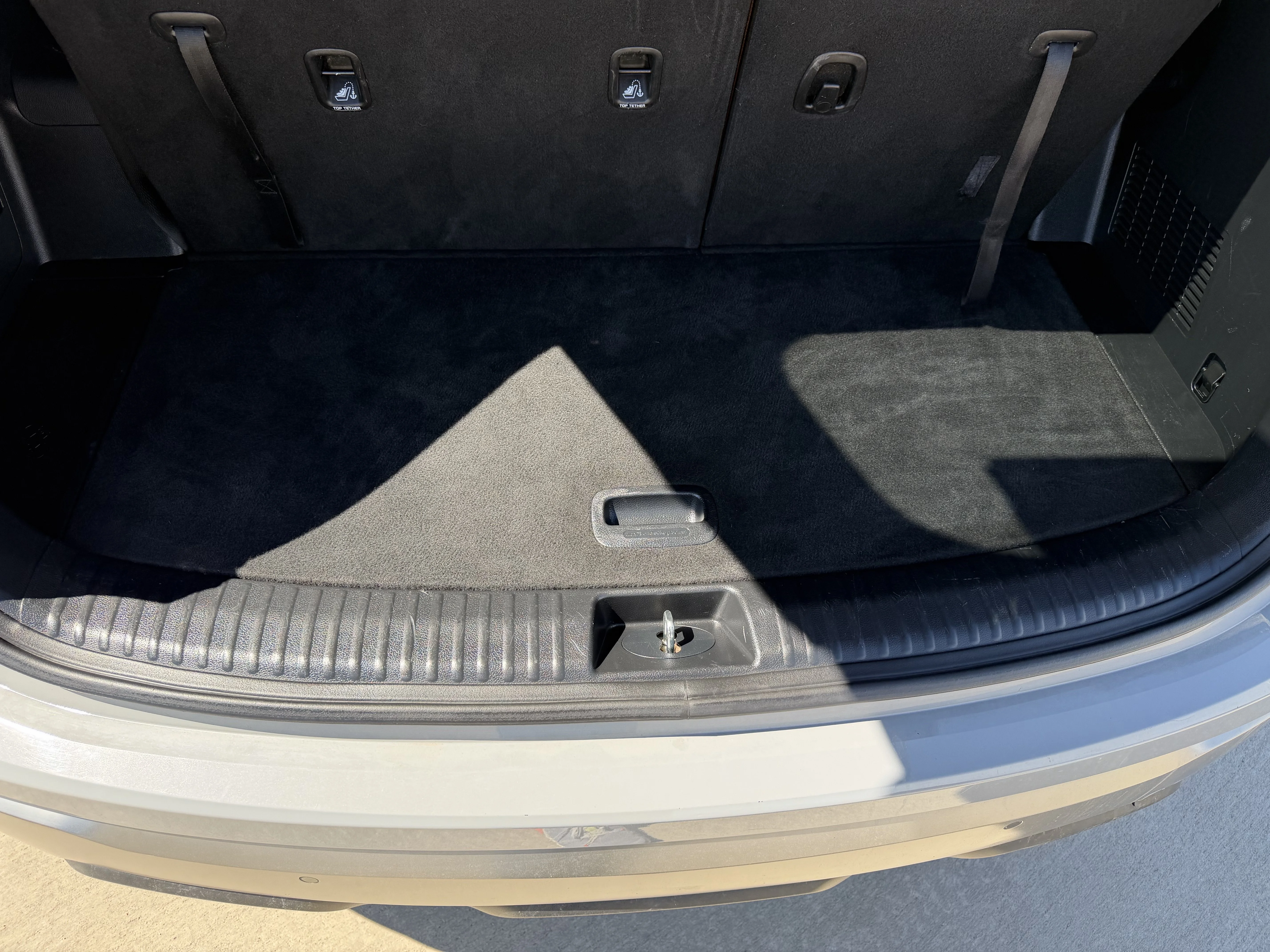 Used 2023 Wolf Gray Kia EX X-Line image 28