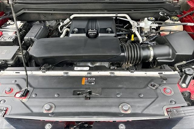 Used 2023 Red GMC Denali image 10