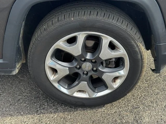 Certified Used 2019 Gray Jeep Limited image 9