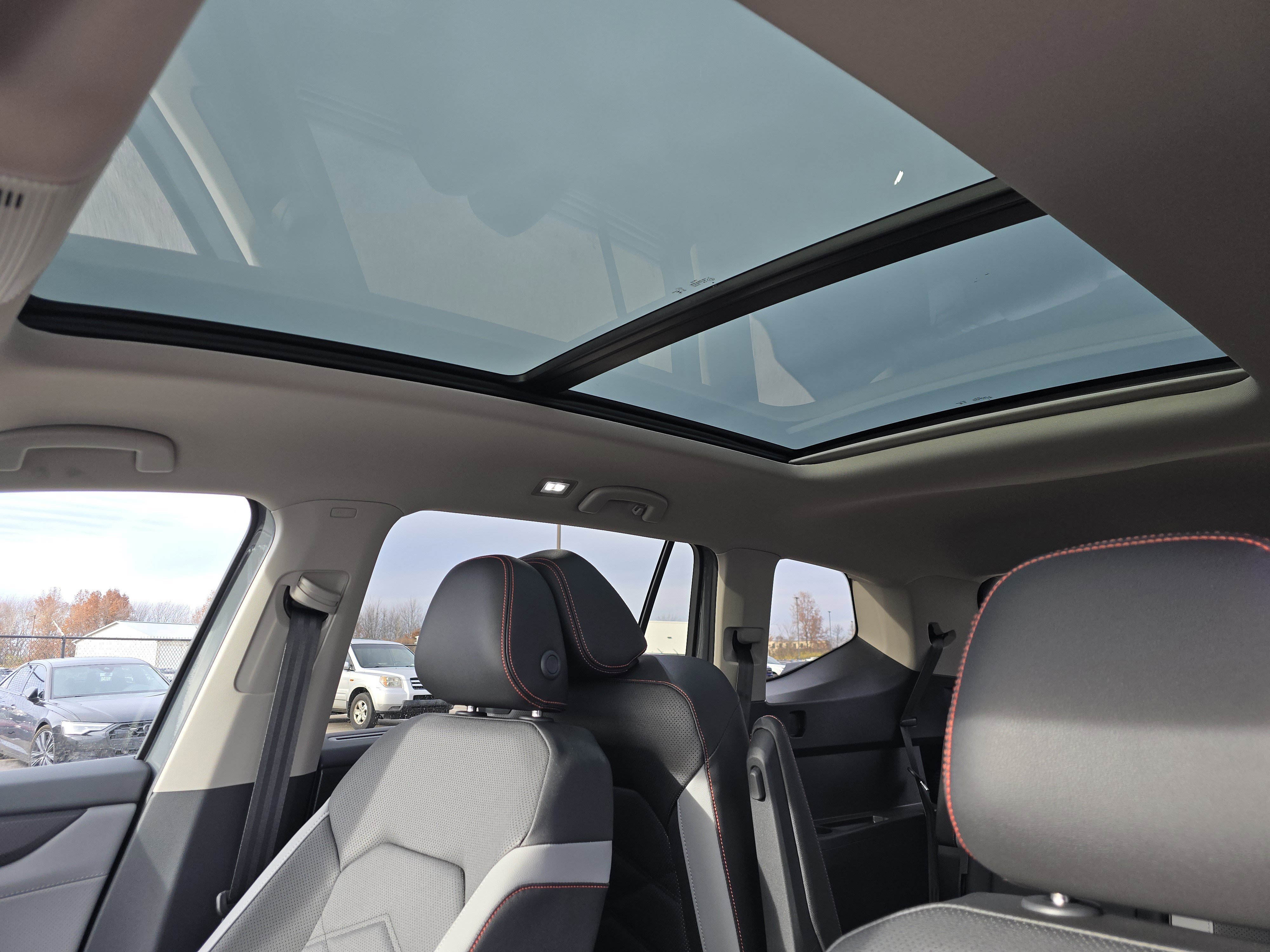 New 2026 Pure Gray Volkswagen 2.0T Peak Edition image 9