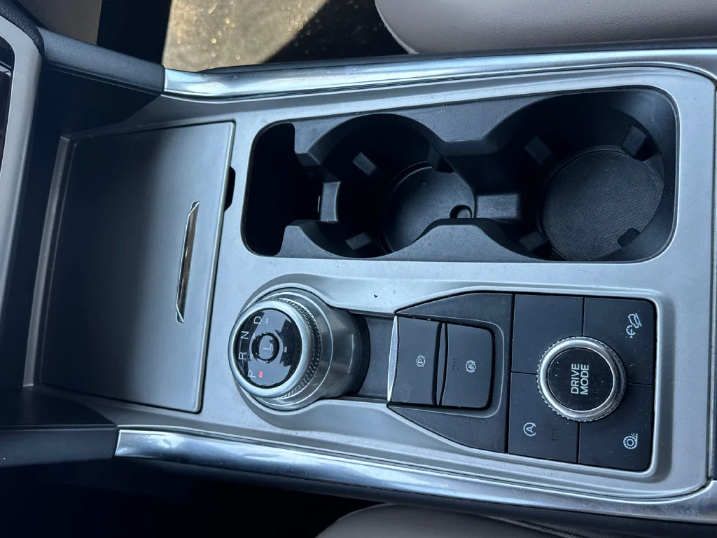 2023 Ford Explorer XLT - Photo 31