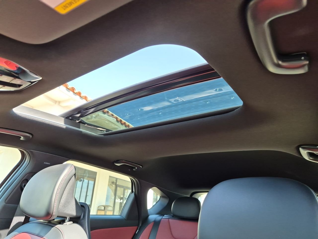 New 2026 Snow White Pearl Kia GT-Line image 19
