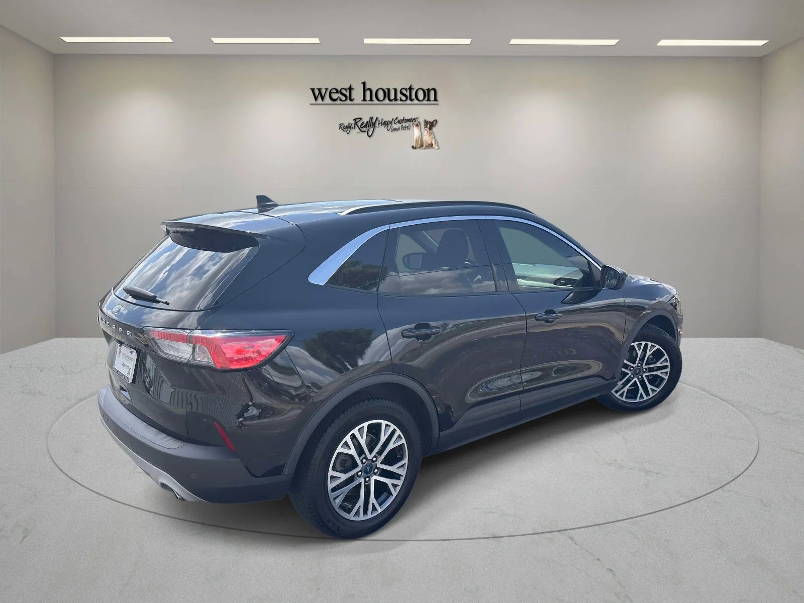Used 2022 Black Ford SEL image 7