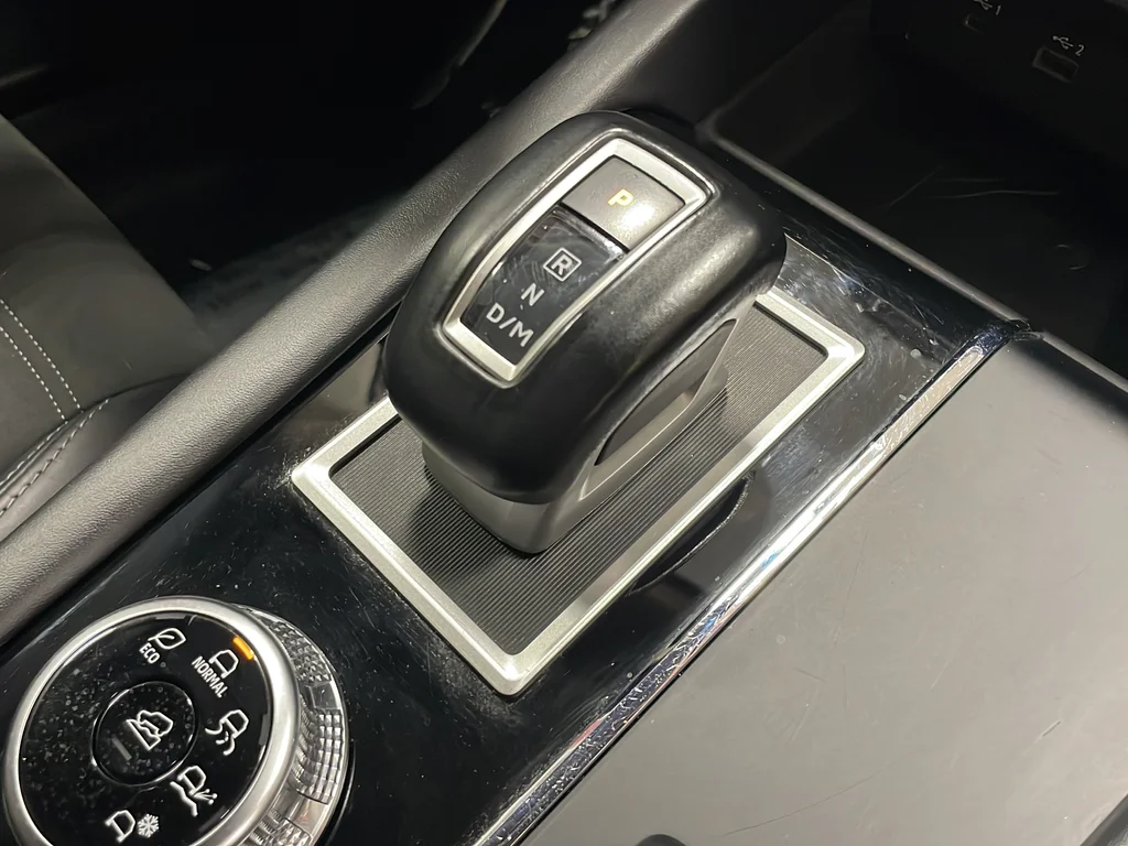 Used 2024 Gray Mitsubishi SE image 37