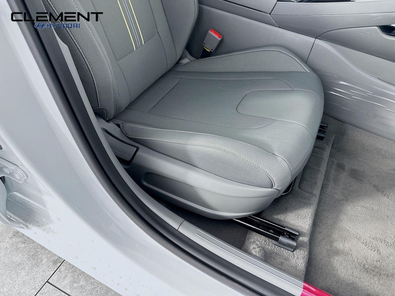 New 2026 White Hyundai SEL Sport image 27