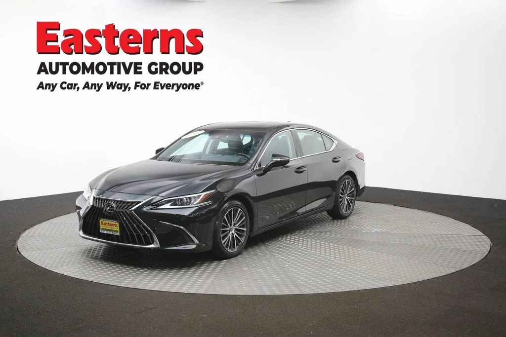 Used 2023 Black Lexus 350 image 58