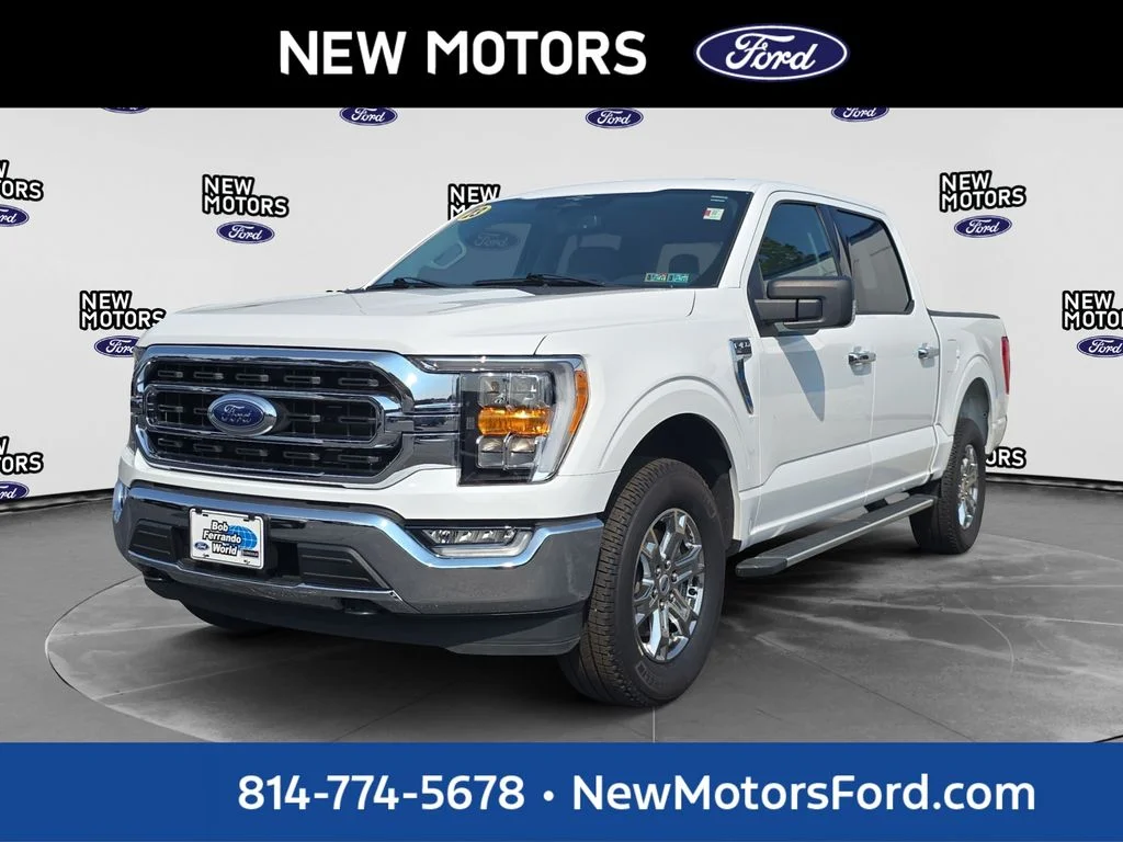 Used 2023 Oxford White Ford XLT image 1