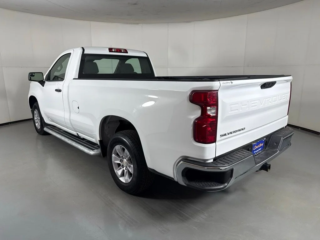 Used 2025 White Chevrolet WT image 7